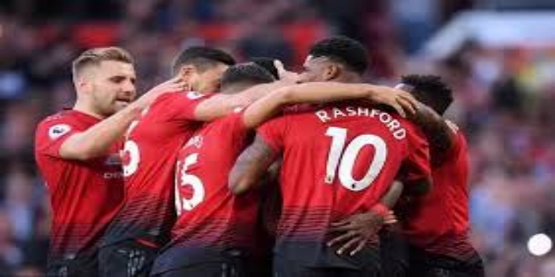 体育博彩视角：压哨签约背后的博弈与价值-体育博彩