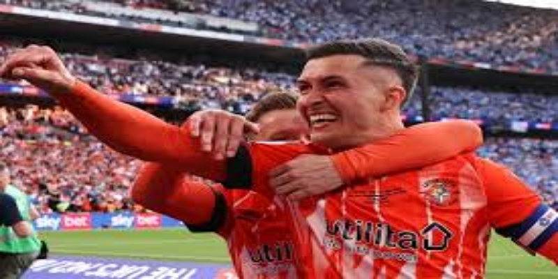 定位球大师的教科书配合：卢顿核心战术解析- 体育博彩